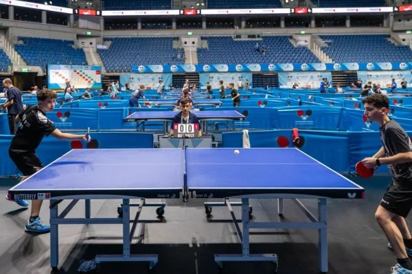 马龙全锦赛复出首秀引发的热议 老将状态波动与退役传闻再起波澜